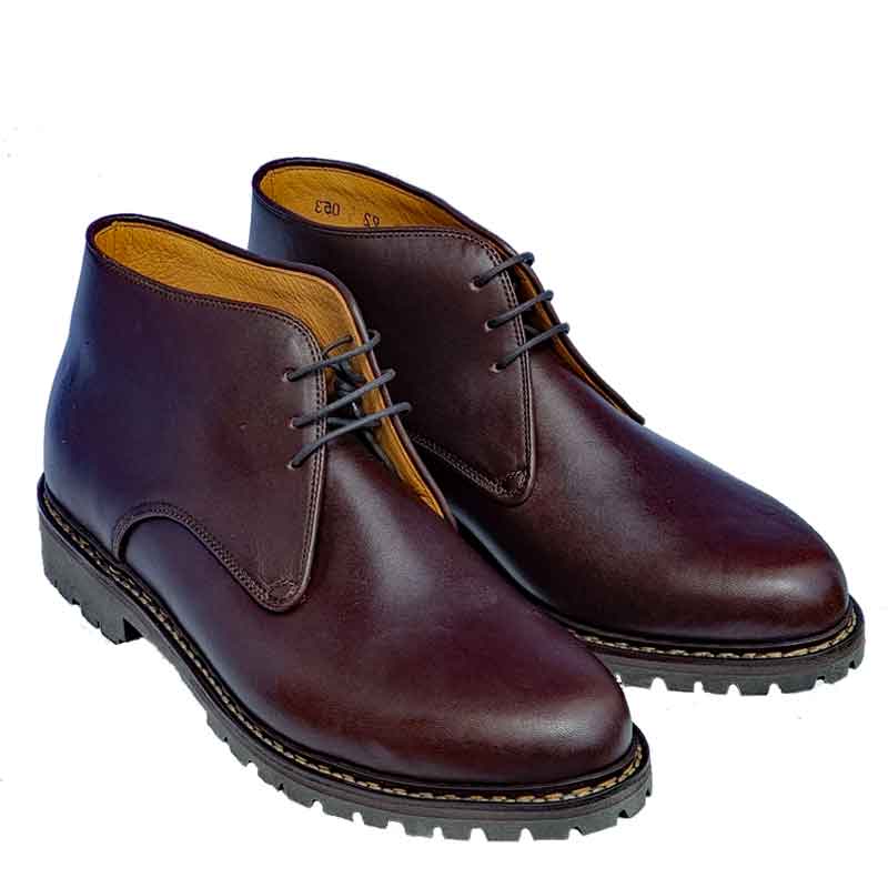 signatur-dunkelbraun-paar Trabert Allgäu der Filzschaftstiefel