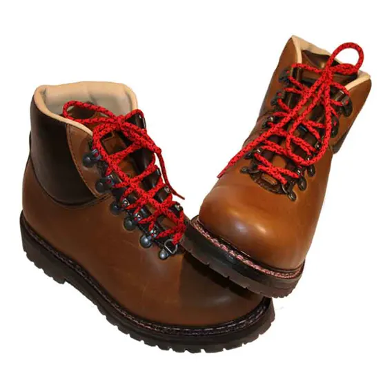 zwiegenähte Wanderstiefel